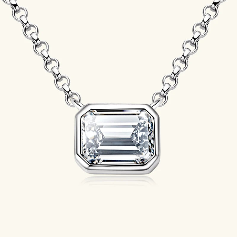 OLA Moissanite Necklace