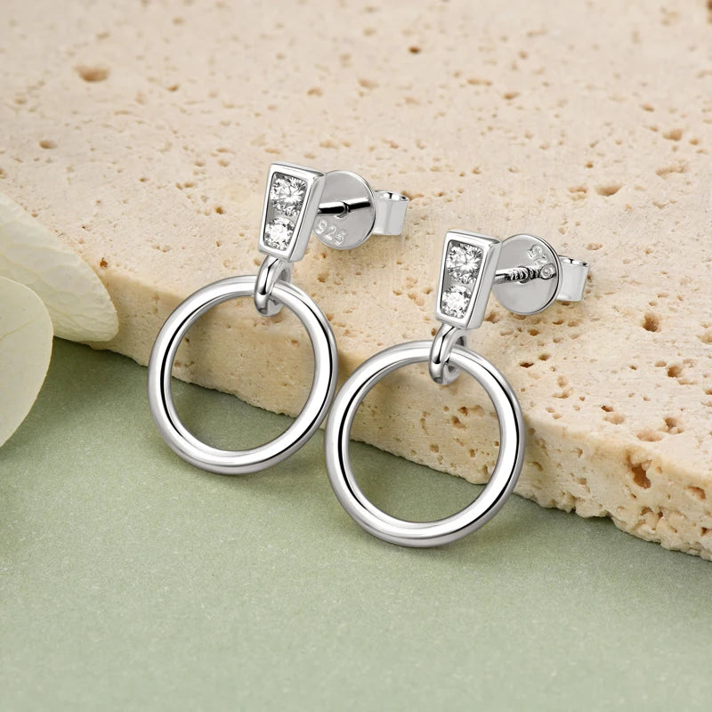 OLA  Moissanite Earring