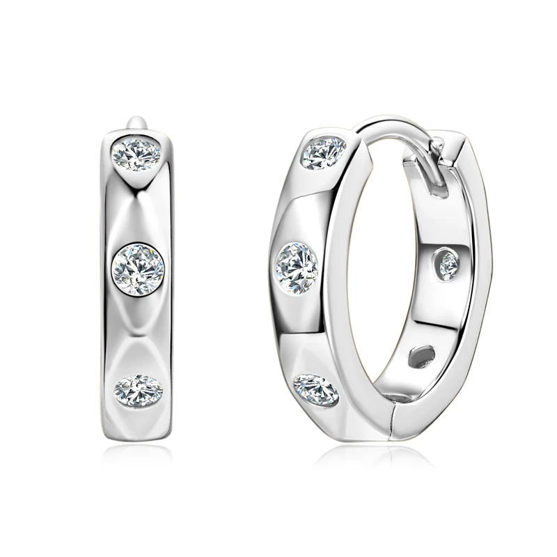 OLA Moissanite Earring