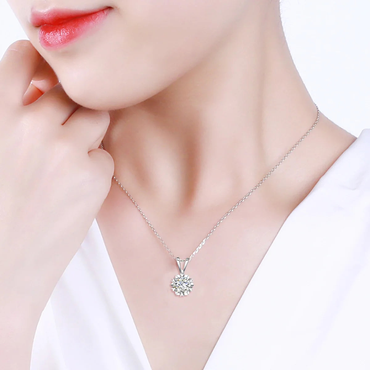 OLA Moissanite Necklace